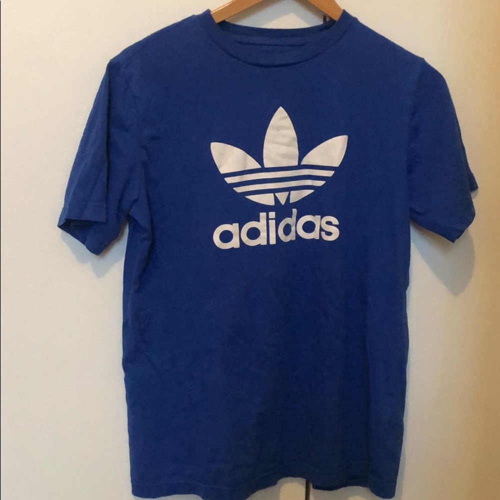Super soft adidas T-shirt